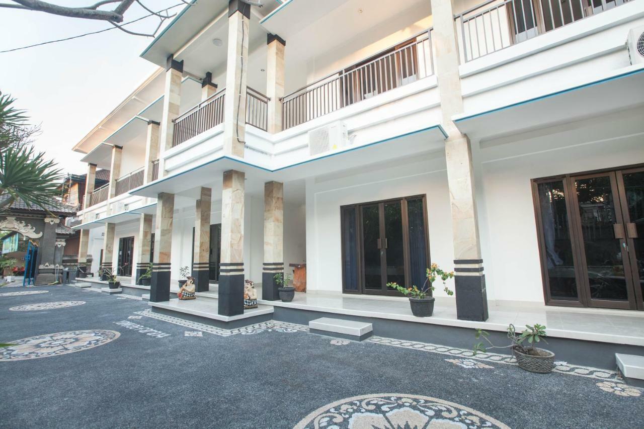 Hotel Yankee Fara 14 Seminyak Exteriér fotografie