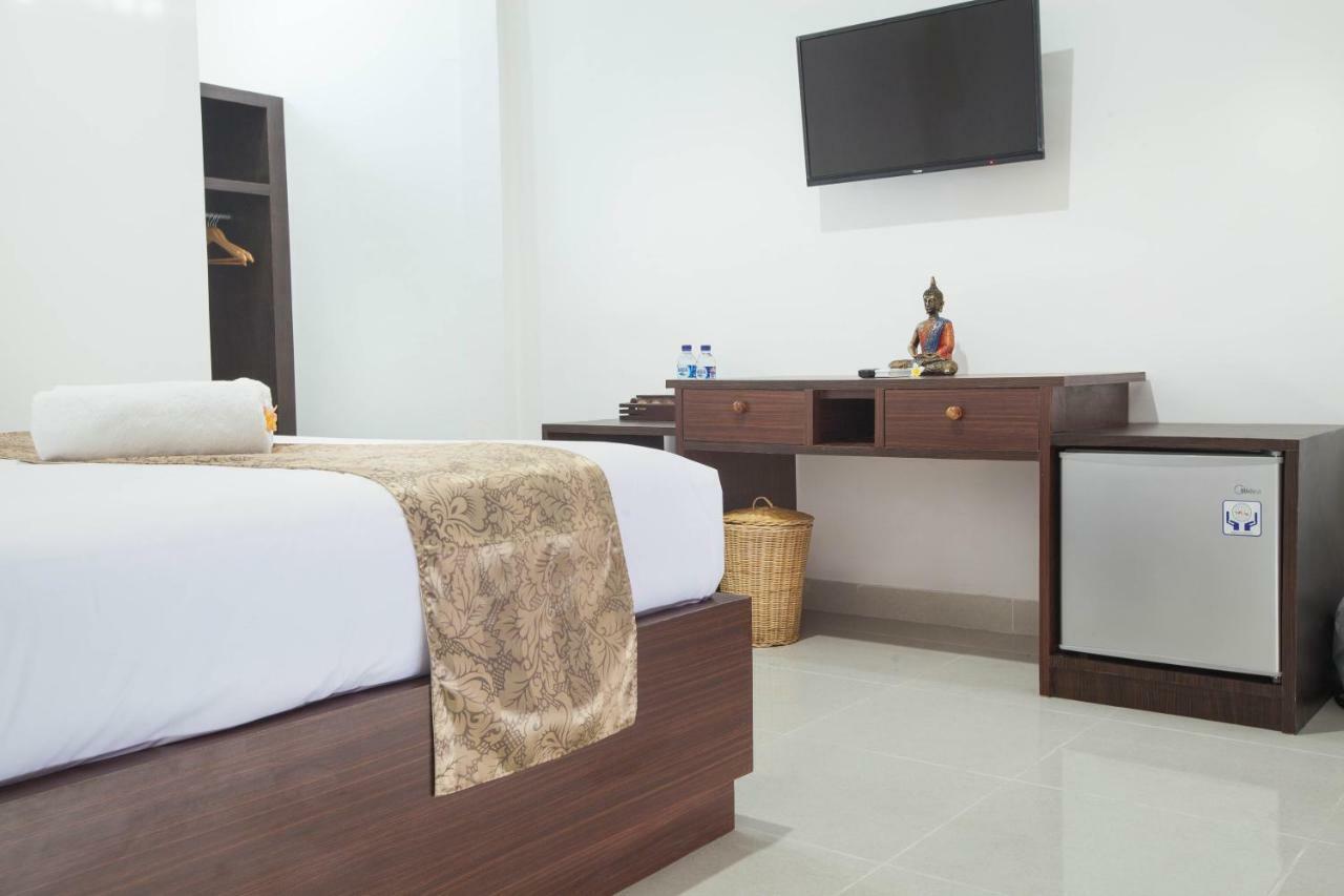 Hotel Yankee Fara 14 Seminyak Exteriér fotografie