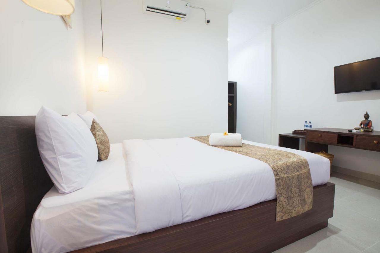 Hotel Yankee Fara 14 Seminyak Exteriér fotografie
